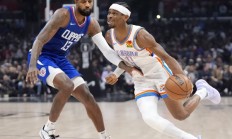 开云体育:NBA常规赛前瞻：雷霆内线霍姆格伦缺席能否突破快船防线？